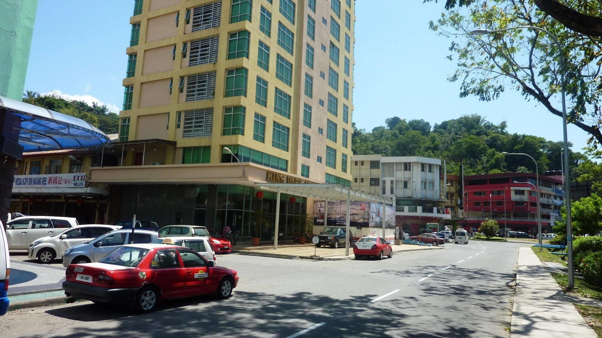 7 Hung Hung Inn Kota Kinabalu Exterior photo