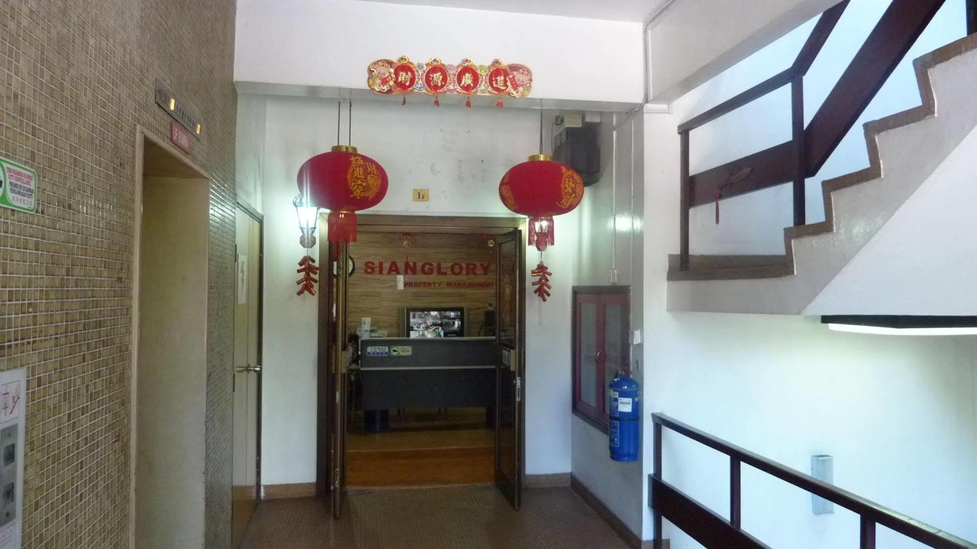 7 Hung Hung Inn Kota Kinabalu Exterior photo